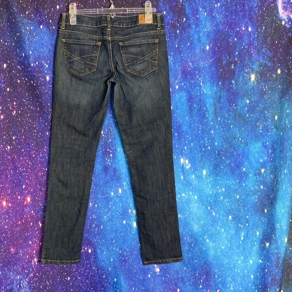 Aeropostale- Bayla Skinny 1/2 Short Jeans - Picture 5 of 8